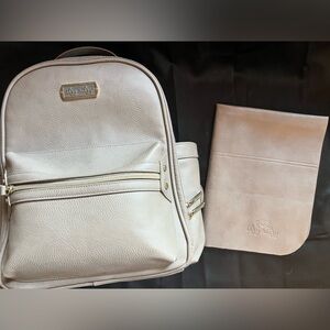 Itzy Ritzy Mini Diaper Bag and Changing Mat